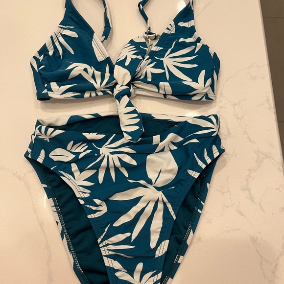 Xhilaration Teal and White Leaf Bikini Set - Picture 1 of 2